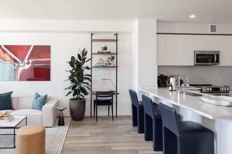 VOX in Los Angeles, CA - Building Photo - Building Photo