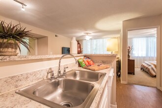 The Stratford in Miami, FL - Building Photo - Interior Photo