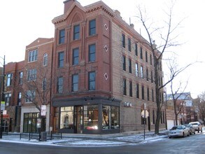 1925 W Division St in Chicago, IL - Building Photo - Building Photo