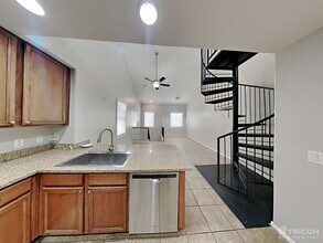 1353 S Sabino Dr in Gilbert, AZ - Building Photo - Building Photo