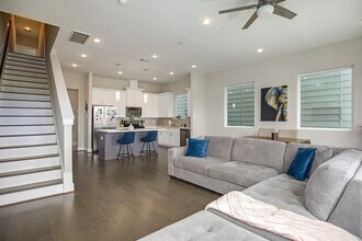 5518 Rosslyn Rd in Houston, TX - Building Photo - Building Photo