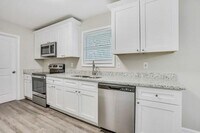 3640 Oregon Trail photo'