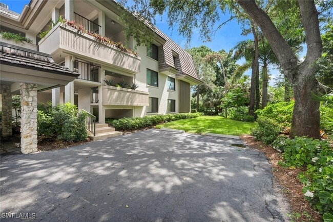 property at 5950 Pelican Bay Blvd