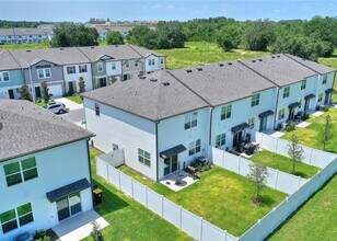 1124 Merrill St in Davenport, FL - Building Photo - Building Photo