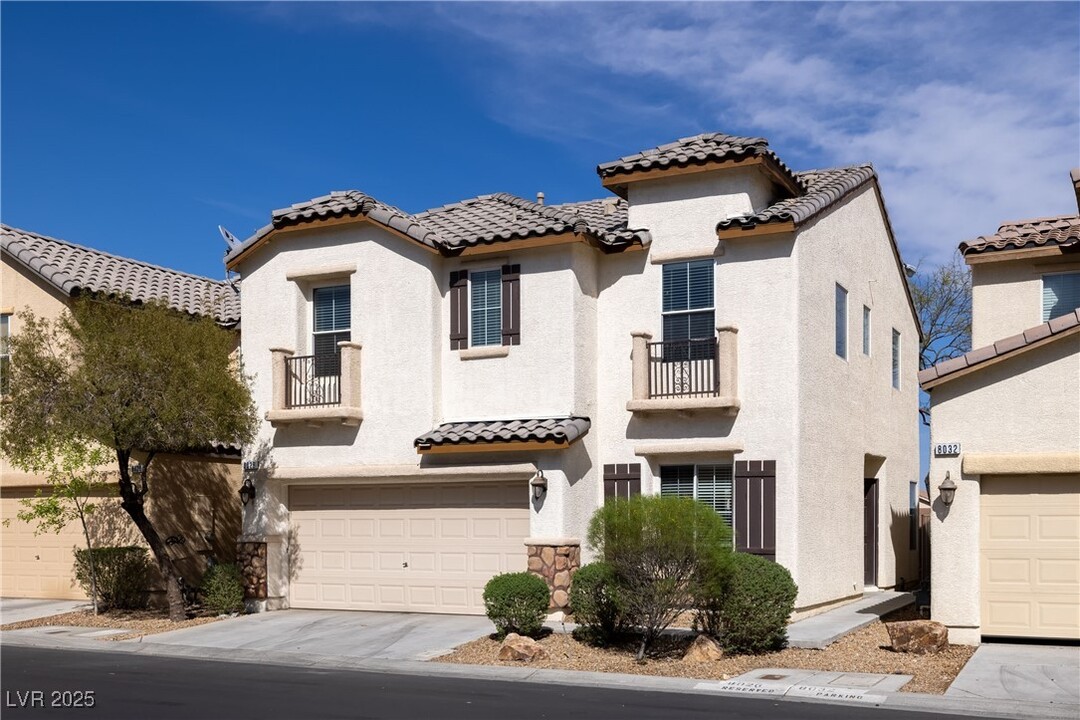 8026 Dardanelle Valley St in Las Vegas, NV - Building Photo