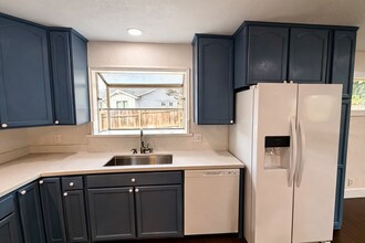 2217 Santa Fe Ct in Fairfield, CA - Building Photo - Building Photo