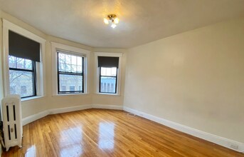 42 Saint Stephen St, Unit 5 in Boston, MA - Foto de edificio - Building Photo