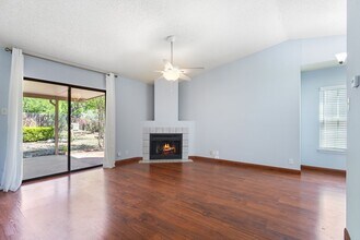 9929 Village Briar in San Antonio, TX - Building Photo - Building Photo