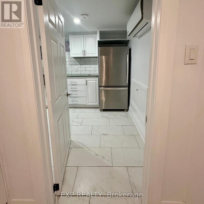 6 Lapp St in Toronto, ON - Building Photo - Building Photo