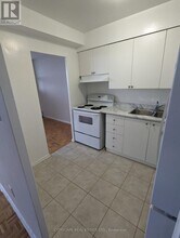 1440-1440 Lawrence Ave W in Toronto, ON - Building Photo - Building Photo