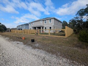 20 Serbian Bellflower Trail in Palm Coast, FL - Foto de edificio - Building Photo