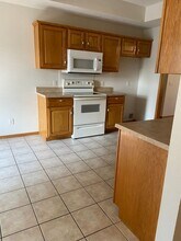 4404 S Hemlock Ave in Springfield, MO - Building Photo - Building Photo