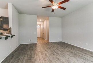 15316 Hill Branch Rd in Edmond, OK - Building Photo - Building Photo