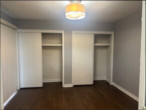 225 W McDowell Rd in Jackson, MS - Building Photo - Building Photo