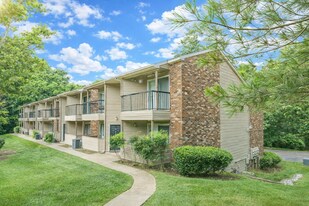 Allegro on Bell in Antioch, TN - Building Photo