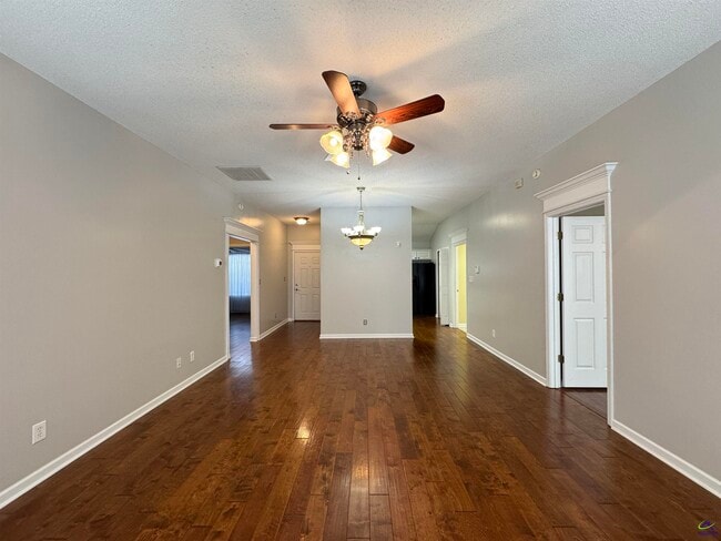 207 S Houston Springs Blvd in Perry, GA - Building Photo - Building Photo