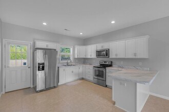 130 Summerlin Ln in Holly Ridge, NC - Building Photo - Building Photo
