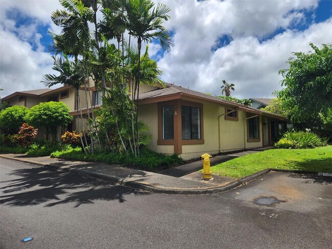 property at 98-1796 Ka?ahumanu St