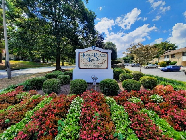 property at 8867 Roll Right Ct