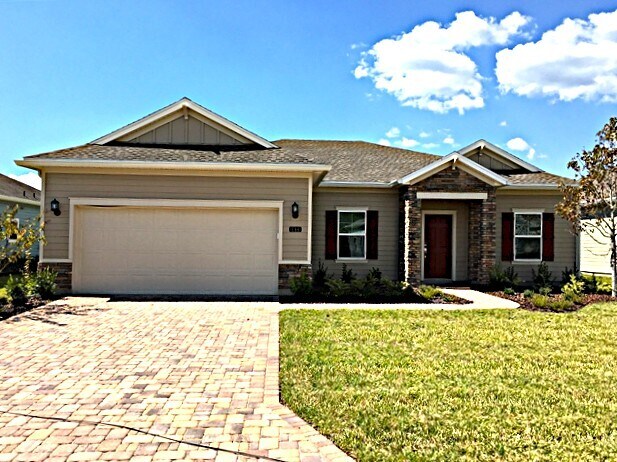 144 Athens Dr in St. Augustine, FL - Building Photo