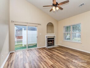 6213 Derryfield Dr in Charlotte, NC - Building Photo - Building Photo