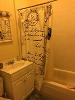 8 Symphony Rd, Unit 1 in Boston, MA - Building Photo