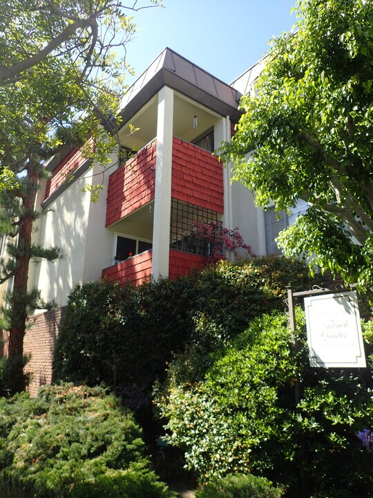 5651 Sumner Way, Unit 216 in Culver City, CA - Building Photo