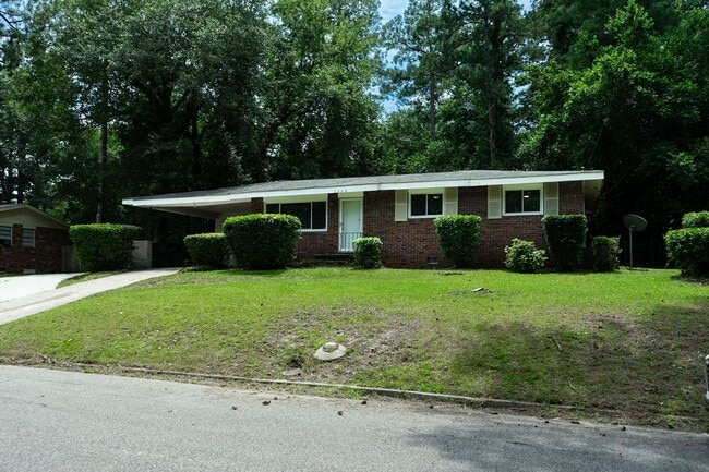 3336 Oakridge Dr in Augusta, GA - Building Photo - Building Photo