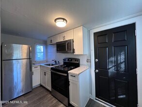 2953 Spencer St in Jacksonville, FL - Building Photo - Building Photo