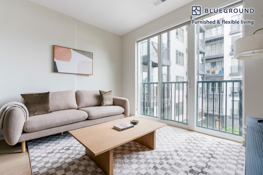 60 I St SW in Washington, DC - Building Photo