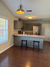 6917 Alamosa Dr in Wilmington, NC - Building Photo - Building Photo