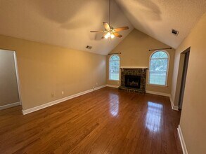 17 Stonemount Ct in Sharpsburg, GA - Building Photo - Building Photo