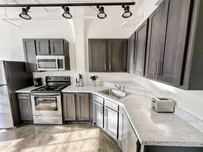 701 E 2nd St N in Wichita, KS - Building Photo - Building Photo