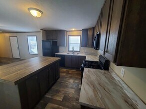 45 Sparrow Hill Dr in Orion Township, MI - Building Photo - Building Photo