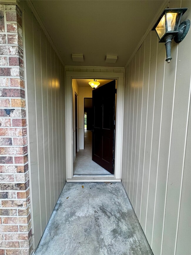 24231 Shellbrook Dr in Huffman, TX - Building Photo - Building Photo