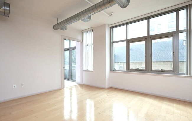 811 4th St NW in Washington, DC - Building Photo - Building Photo