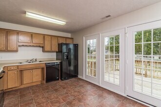 202 Zenith Ct in Smyrna, TN - Building Photo - Building Photo