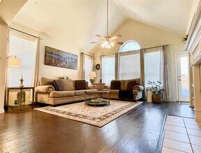 914 Cougar Dr in Allen, TX - Building Photo - Building Photo