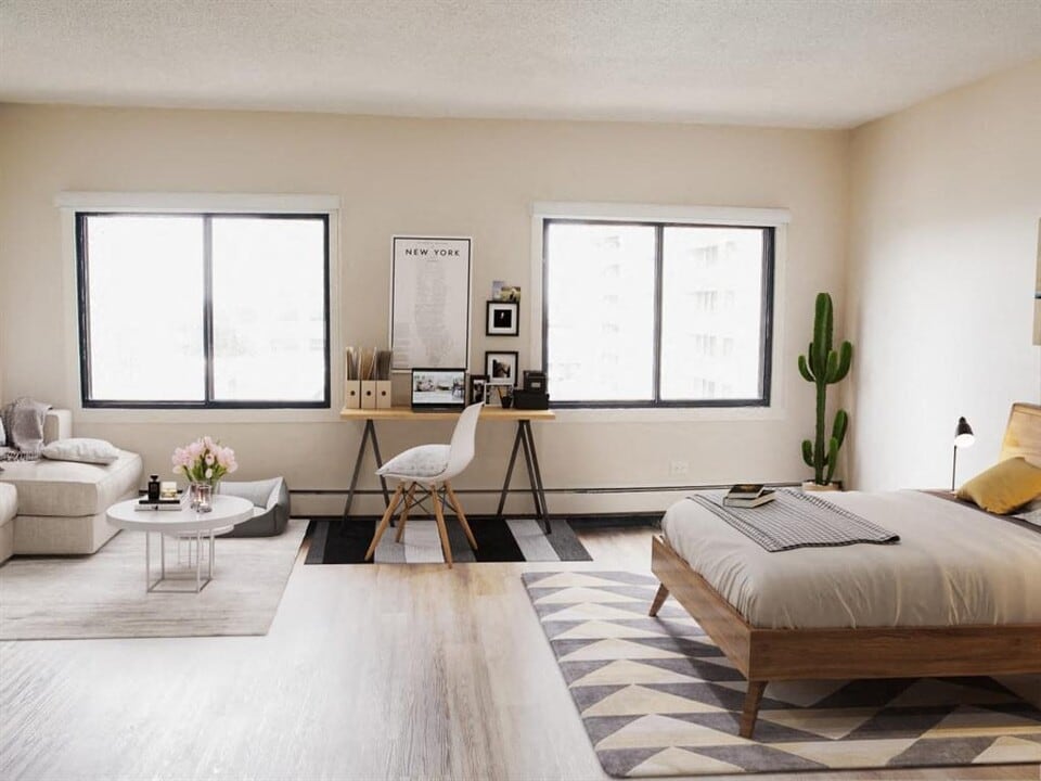 Windsor Park Plaza & Lofts in Edmonton, AB - Building Photo