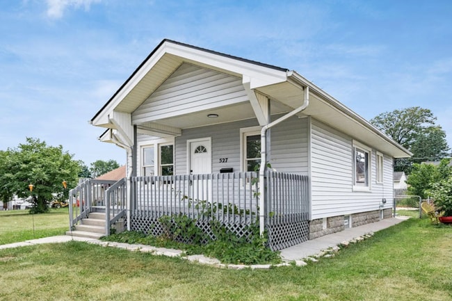 527 Helen St in Columbus, OH - Building Photo - Building Photo