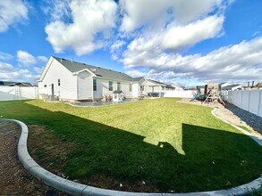 3920 Flint Ave in Idaho Falls, ID - Building Photo - Building Photo