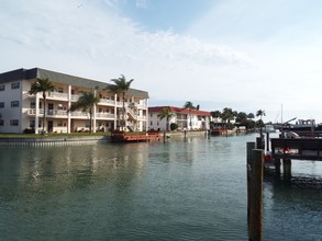 Capri Haven in Treasure Island, FL - Building Photo - Building Photo