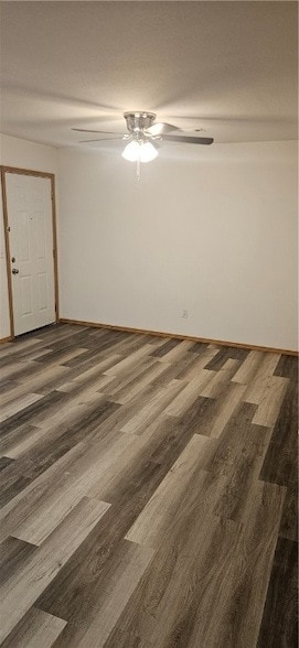 1983 S Razorback Rd in Fayetteville, AR - Foto de edificio - Building Photo