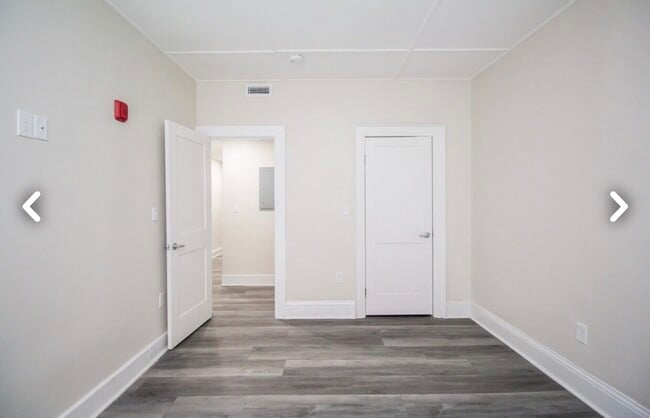 18 Walnut St in Worcester, MA - Building Photo - Building Photo