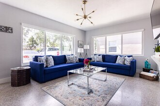 927 N 17th Ave in Hollywood, FL - Building Photo - Building Photo