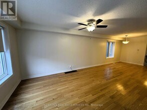 29 Tabaret Cres in Oshawa, ON - Building Photo - Building Photo