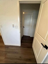 2104 E Bangor Way in Anaheim, CA - Building Photo - Building Photo