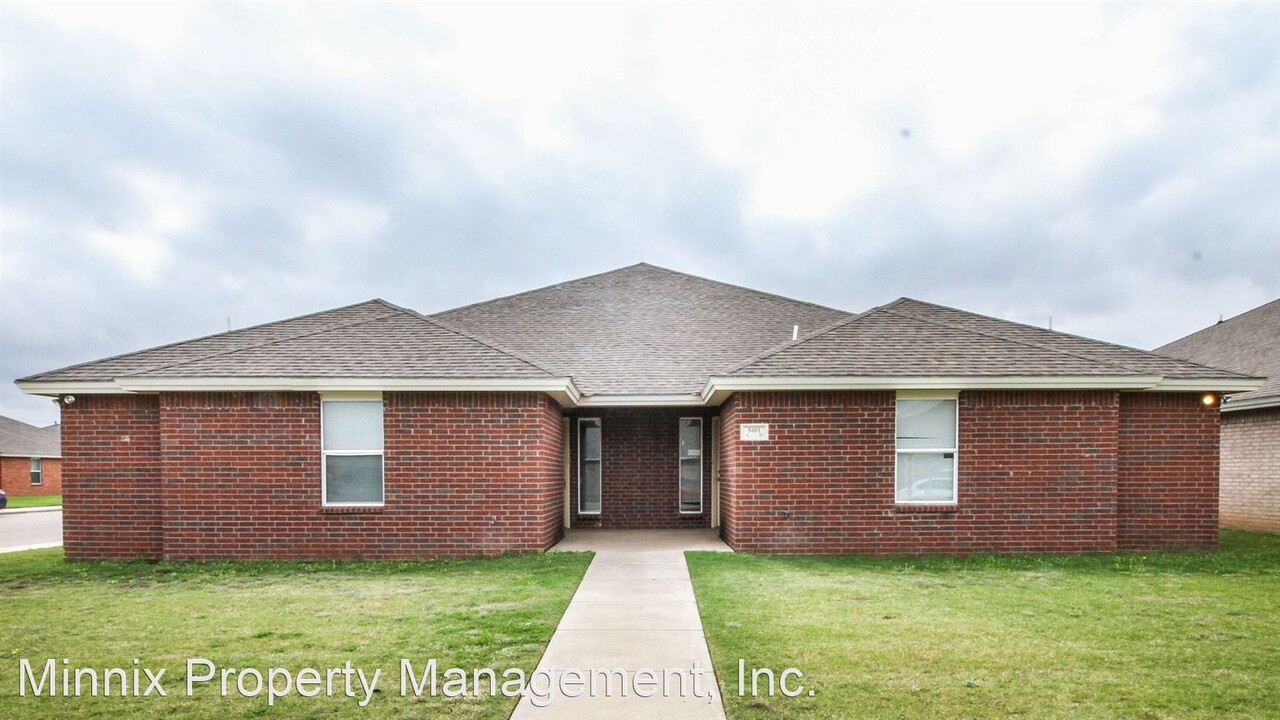 802 N Bangor Ave in Lubbock, TX - Building Photo