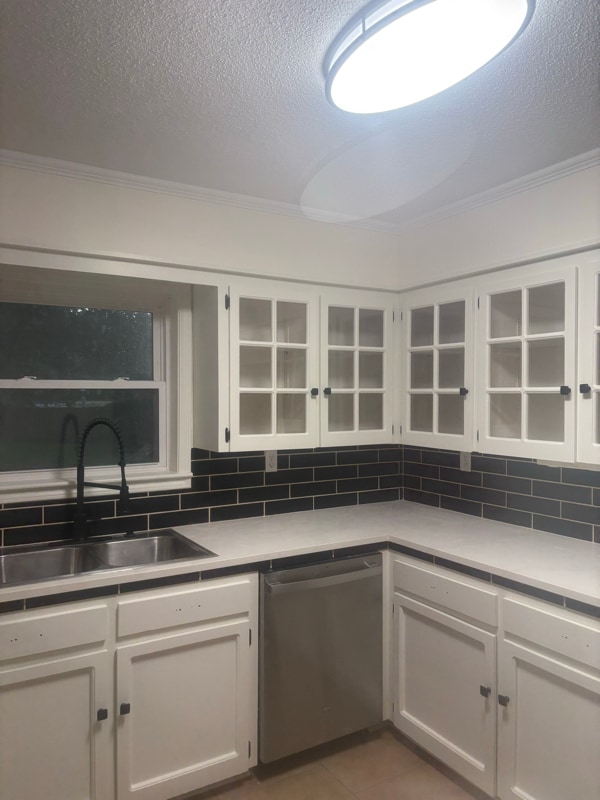 900 Broadmoor Blvd in Lafayette, LA - Building Photo - Building Photo