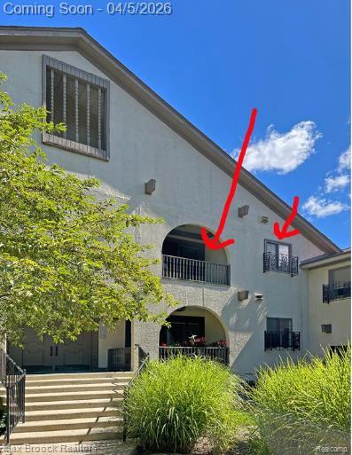 42160 Woodward Ave in Bloomfield Hills, MI - Building Photo - Building Photo